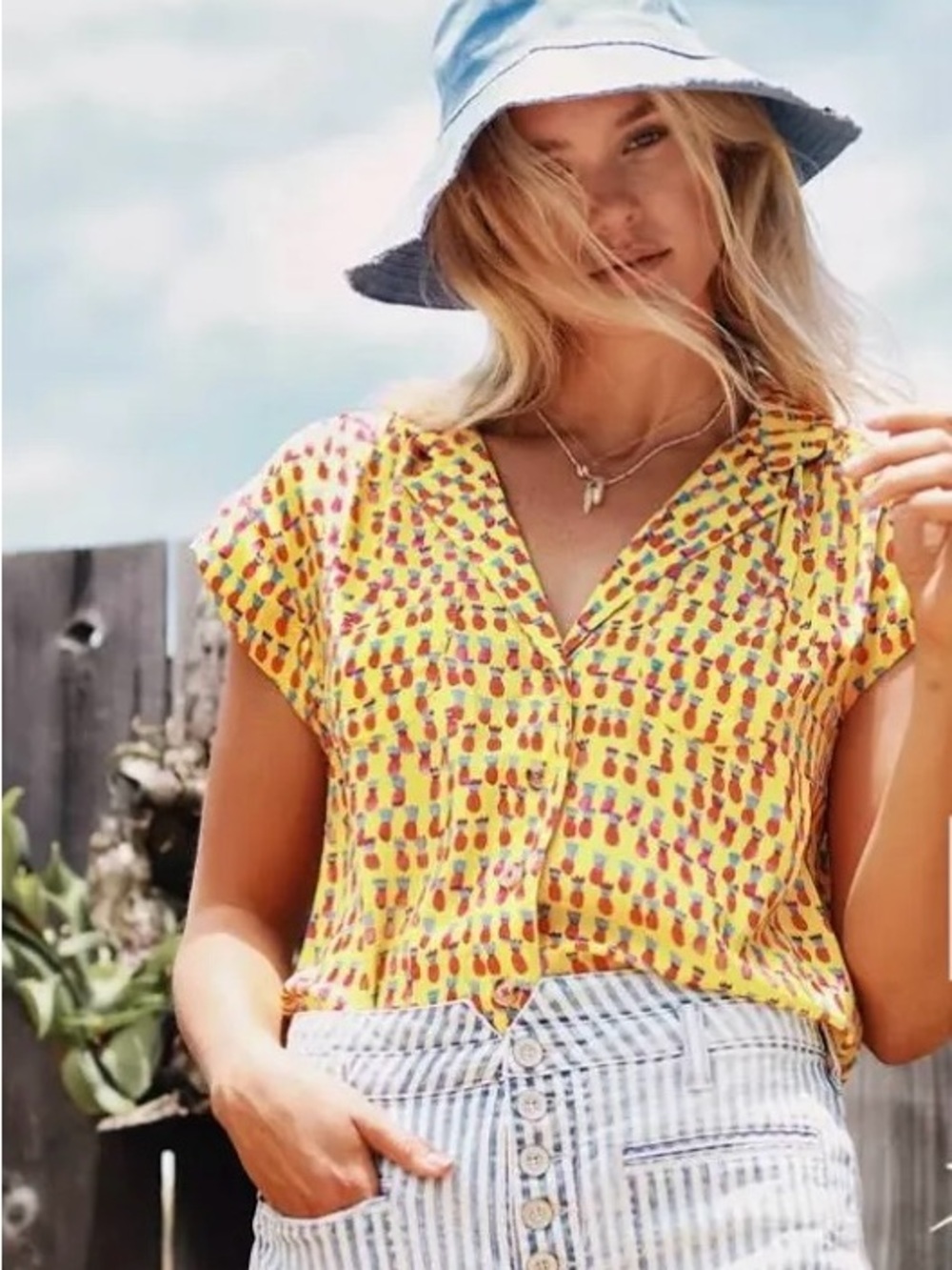 Maeve Anthropologie Pineapple Picnic Button Down Shirt